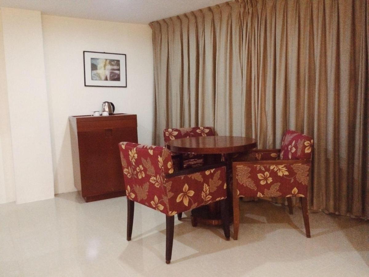Chinatown Lai Lai Hotel Inc Manilla Buitenkant foto