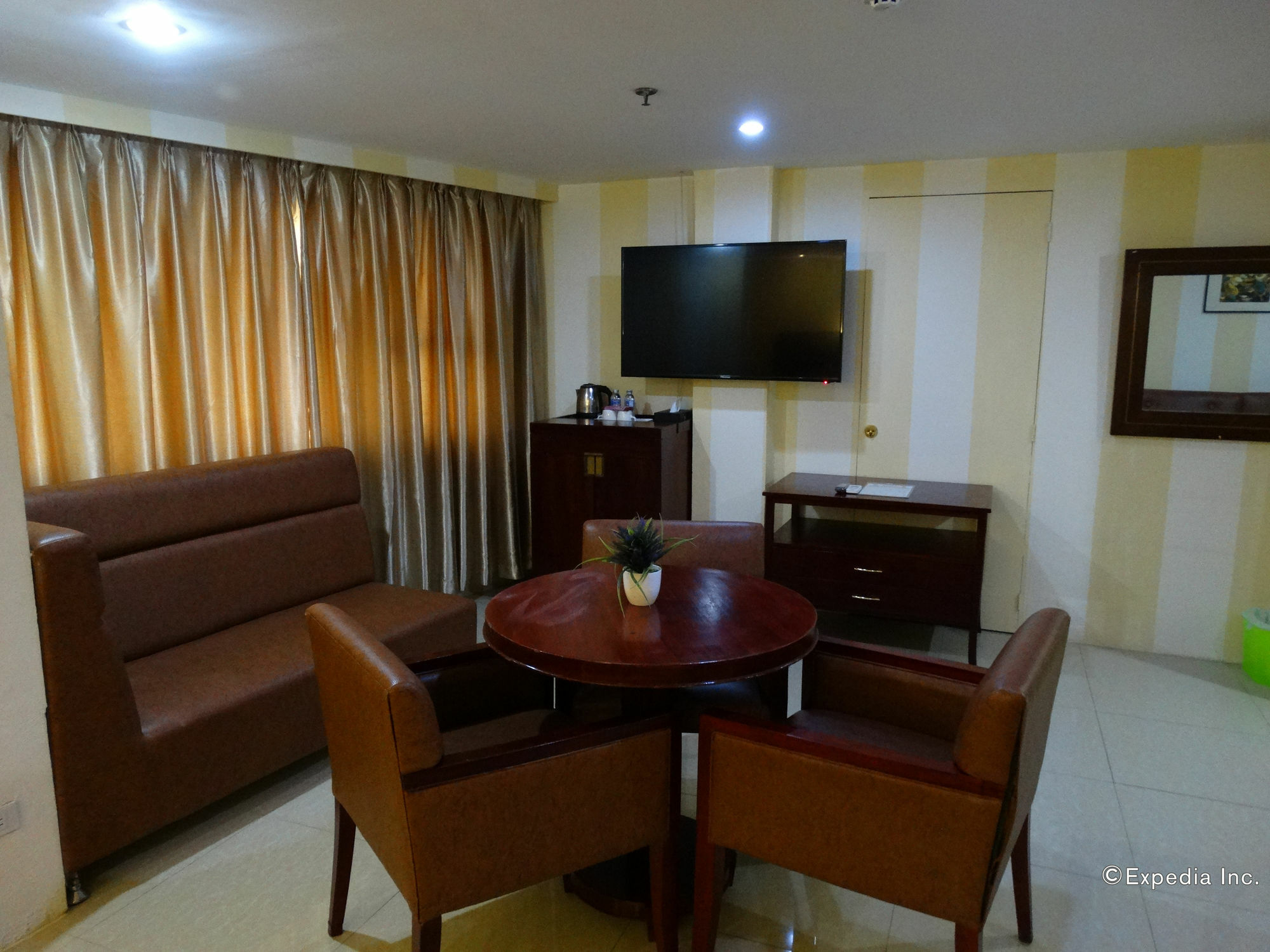 Chinatown Lai Lai Hotel Inc Manilla Buitenkant foto